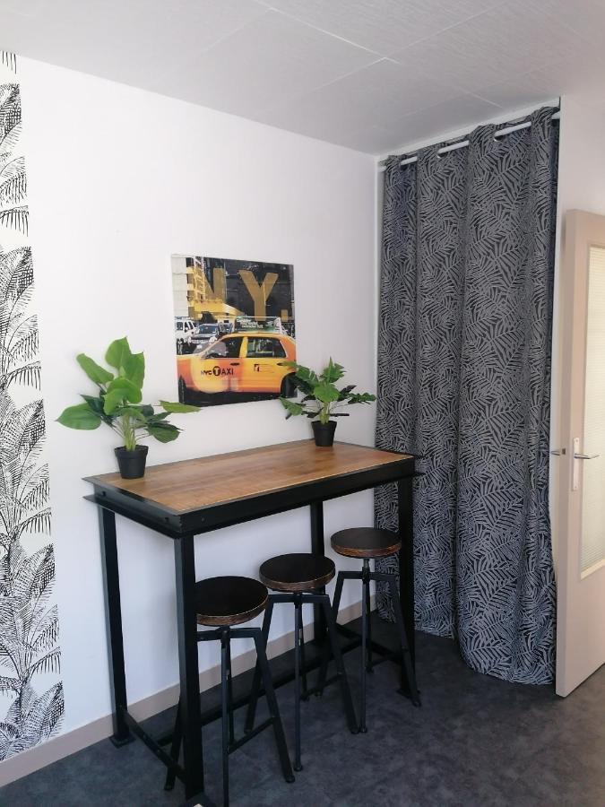 Charmant Appartement Entre Vitre Et Fougeres Chatillon-en-Vendelais Bagian luar foto