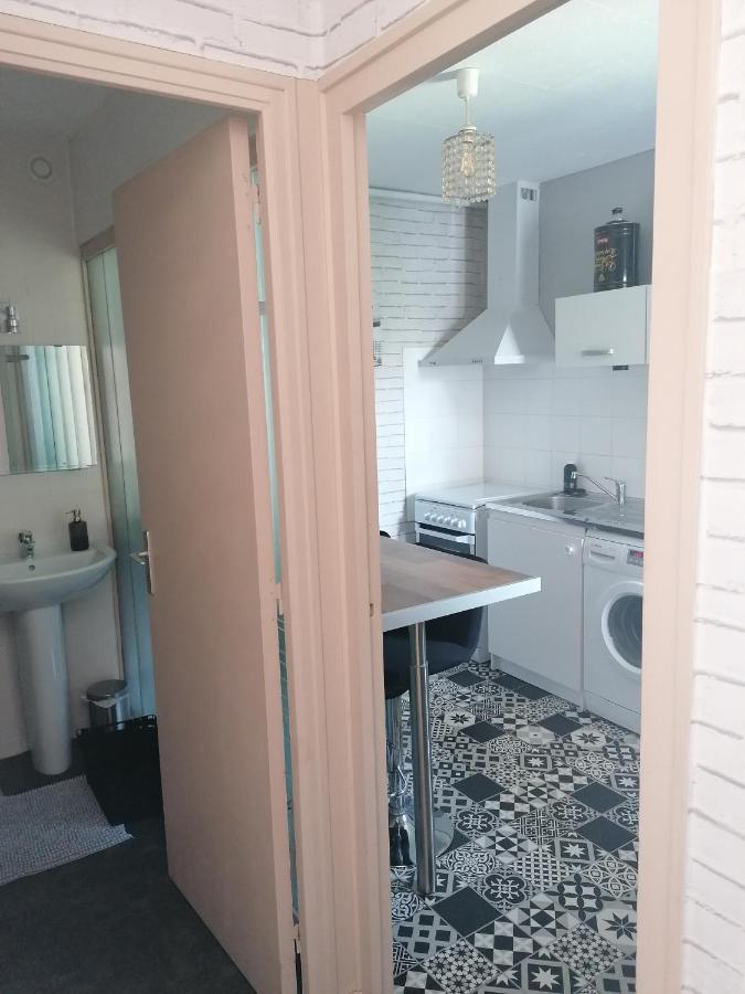 Charmant Appartement Entre Vitre Et Fougeres Chatillon-en-Vendelais Bagian luar foto